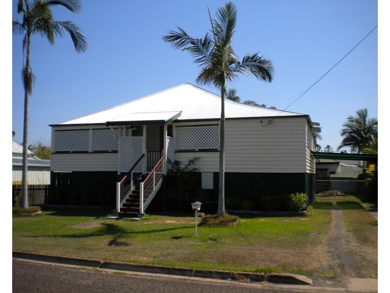 12 Scott Street, Maryborough QLD 4650