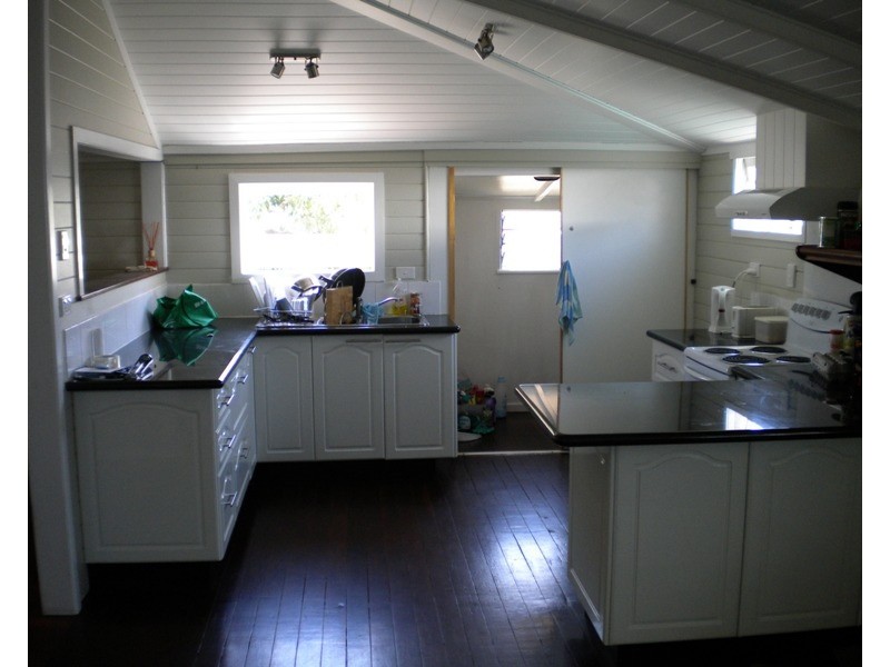 12 Scott Street, Maryborough QLD 4650