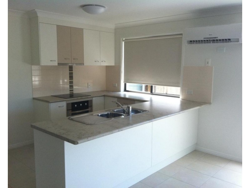 2/32 Cheyne Circuit, Tinana QLD 4650