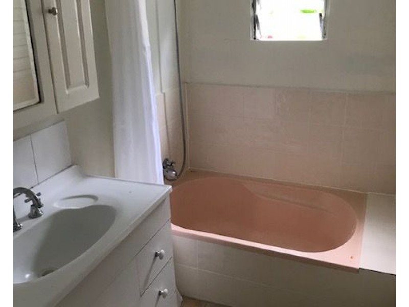 63 Woodstock Street, Maryborough QLD 4650