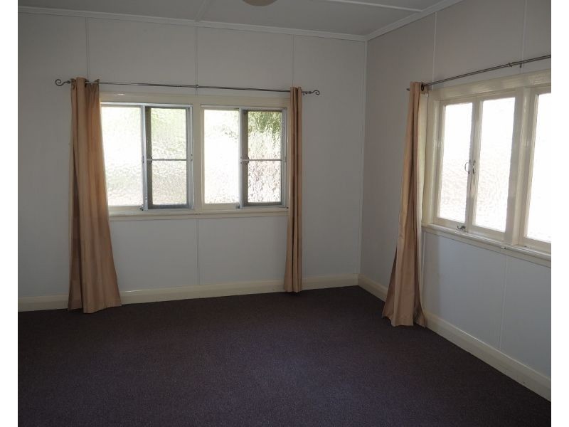 8 Buckler Street, Maryborough QLD 4650