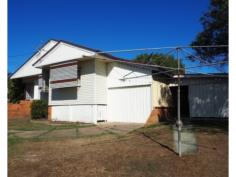 8 Buckler Street, Maryborough QLD 4650