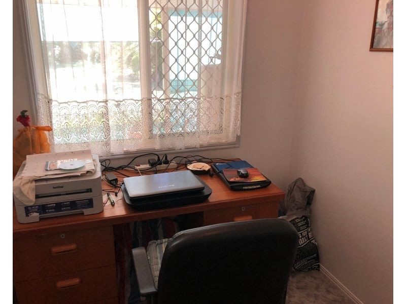 6 Lockett Close, Oakhurst QLD 4650