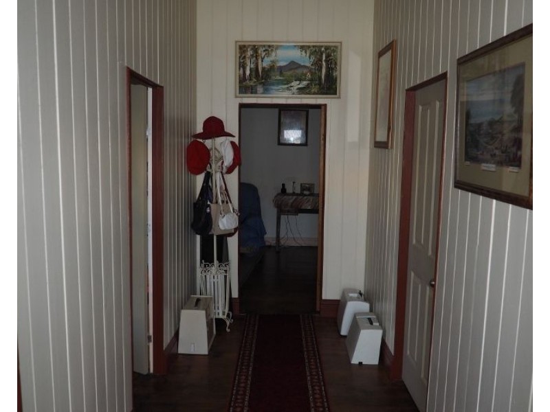 12 Charles Street, Maryborough QLD 4650