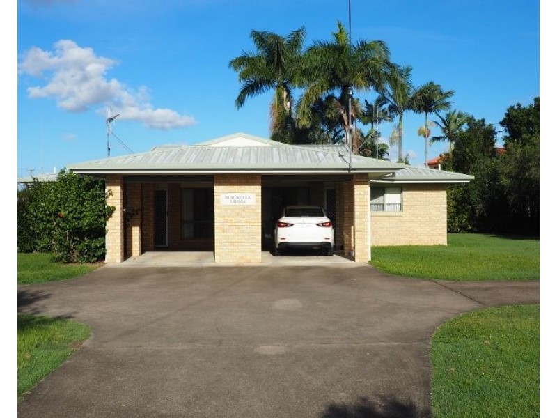 1 and 2/8 Magnolia Court, Maryborough QLD 4650