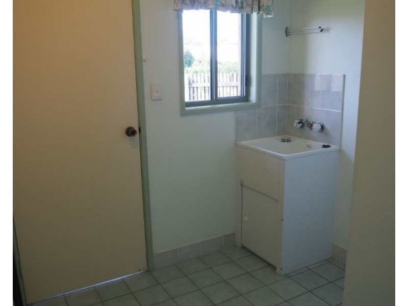 1 and 2/8 Magnolia Court, Maryborough QLD 4650