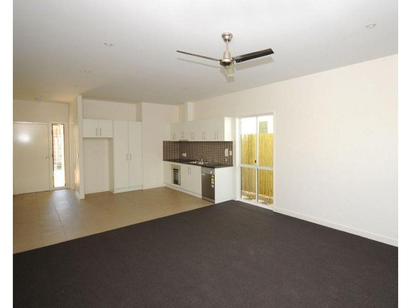 2/258 Ellena Street, Maryborough QLD 4650