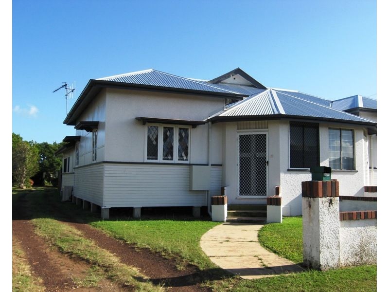 2/196 John Street, Maryborough QLD 4650