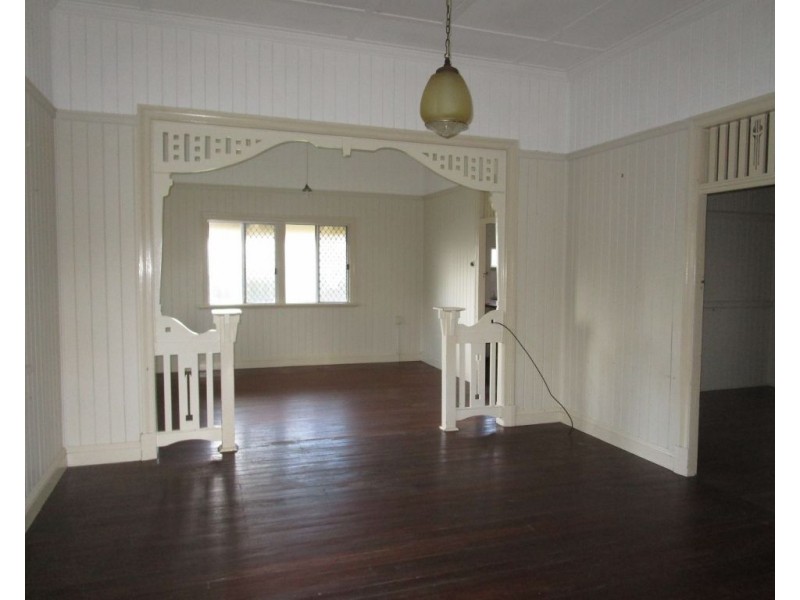 19 Ward Street, Maryborough QLD 4650