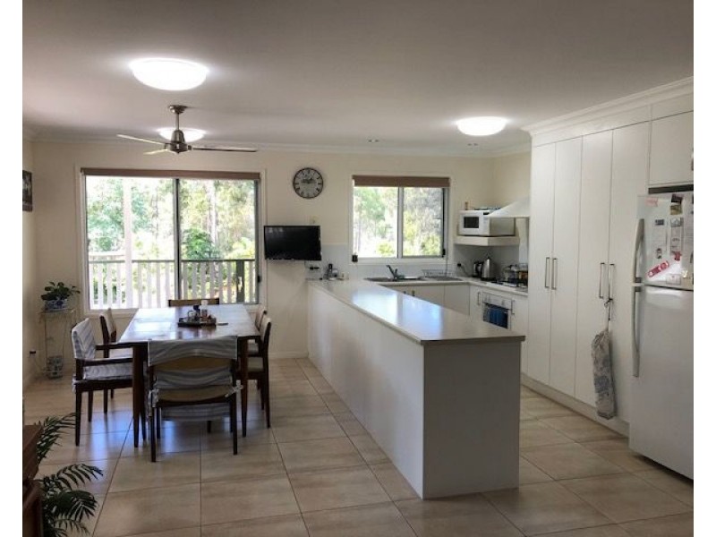 70 Fibrosa Court, Dunmora QLD 4650