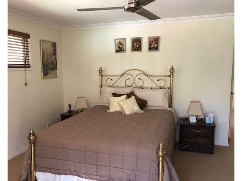 70 Fibrosa Court, Dunmora QLD 4650