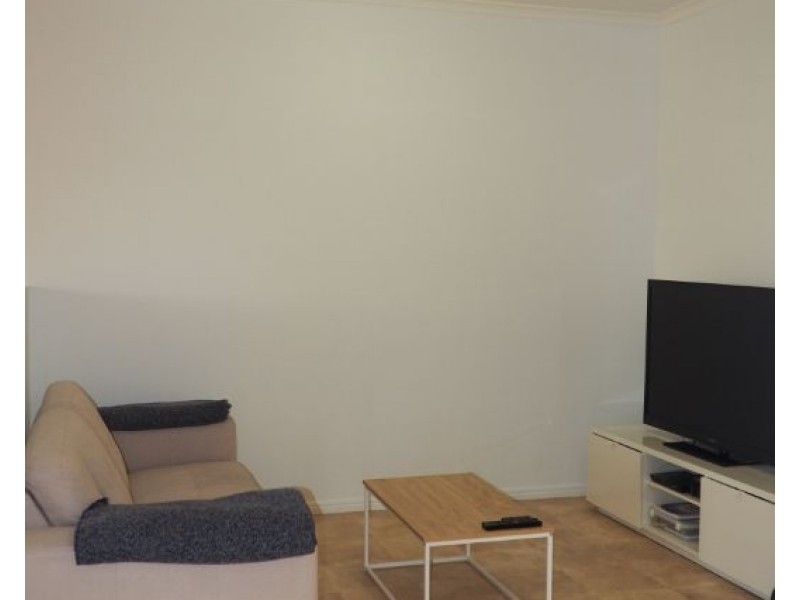 196 Charles Bruce Drive, Oakhurst QLD 4650