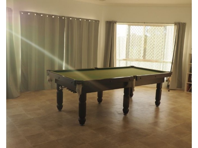 196 Charles Bruce Drive, Oakhurst QLD 4650