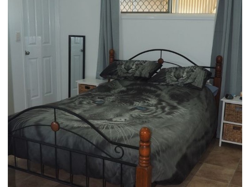 196 Charles Bruce Drive, Oakhurst QLD 4650