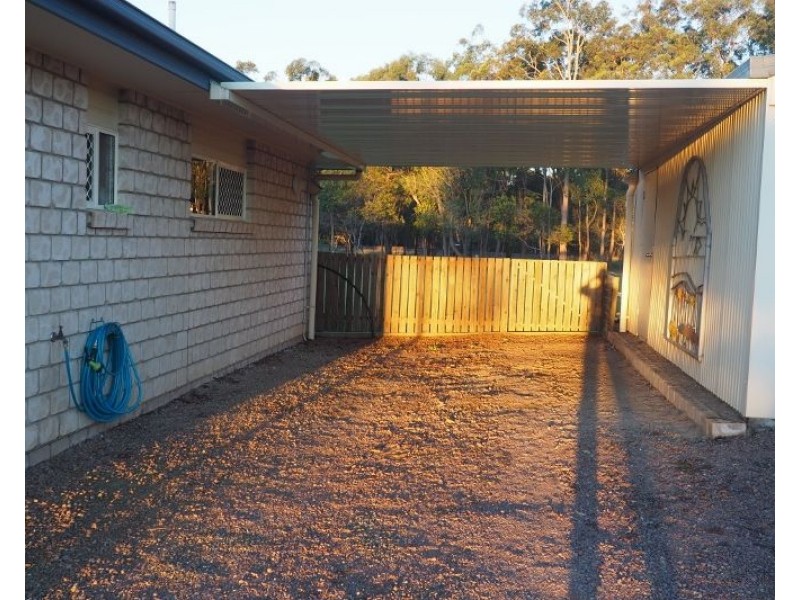 196 Charles Bruce Drive, Oakhurst QLD 4650