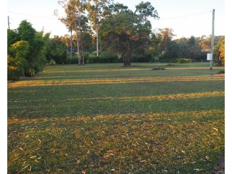 196 Charles Bruce Drive, Oakhurst QLD 4650