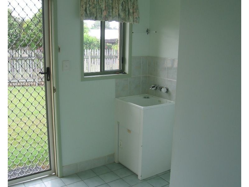 1/8 Magnolia Court, Maryborough QLD 4650