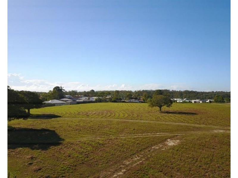 15 Iindah Road East, Tinana QLD 4650