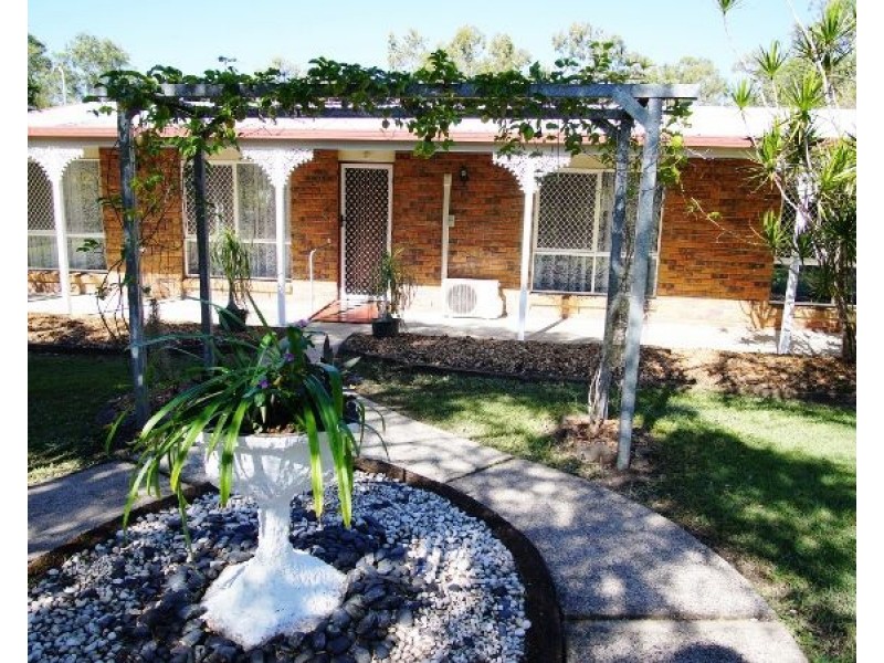 51 Vaughan Street, Aldershot QLD 4650