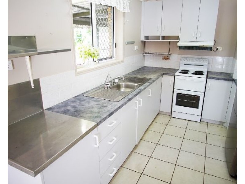 51 Vaughan Street, Aldershot QLD 4650