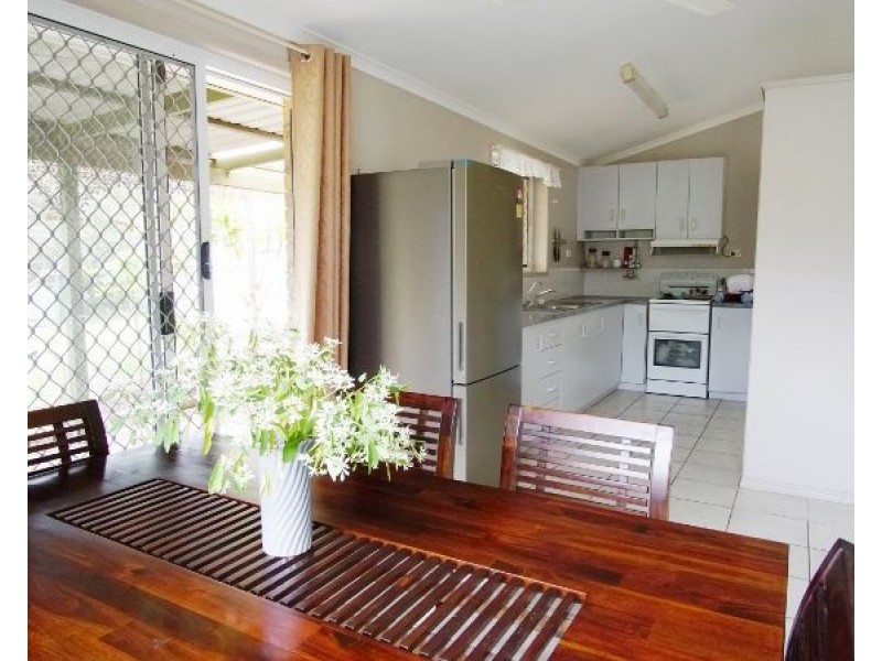 51 Vaughan Street, Aldershot QLD 4650