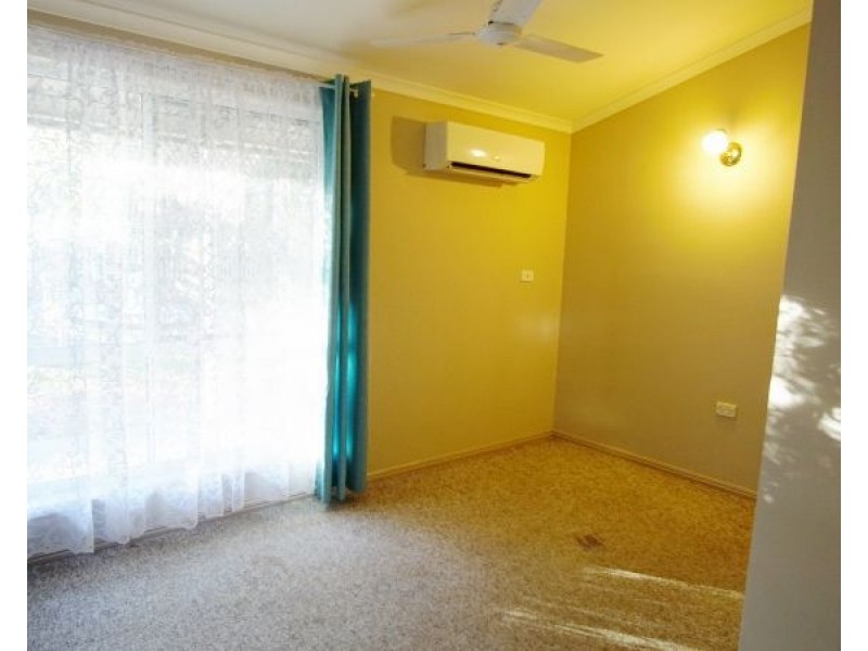 51 Vaughan Street, Aldershot QLD 4650