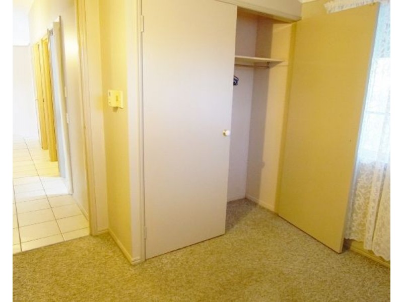 51 Vaughan Street, Aldershot QLD 4650