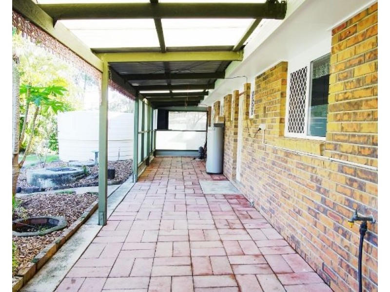 51 Vaughan Street, Aldershot QLD 4650