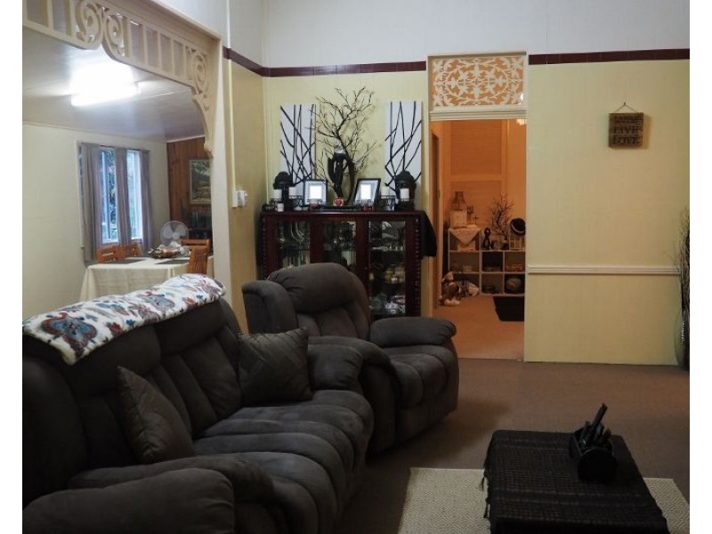 70 Teddington Road, Tinana QLD 4650