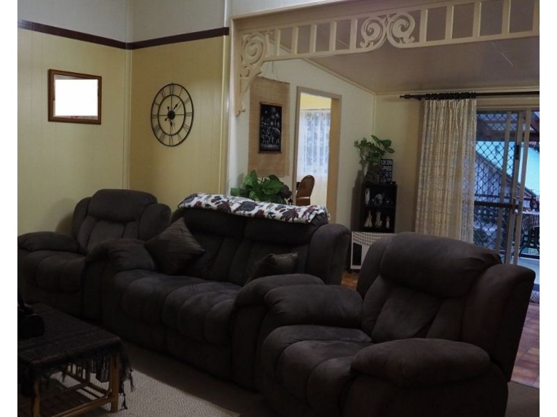 70 Teddington Road, Tinana QLD 4650