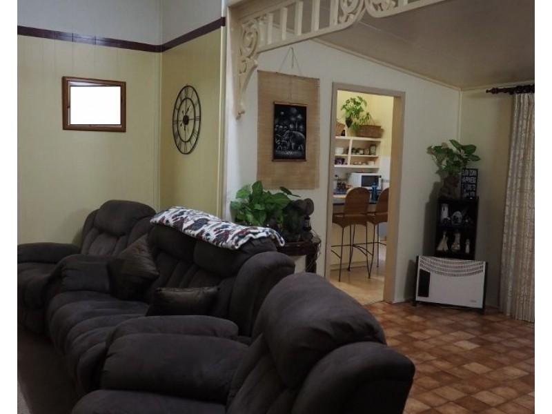 70 Teddington Road, Tinana QLD 4650