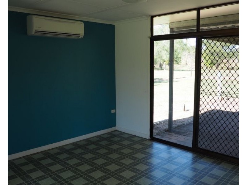 98 Dunford Road East, Grahams Creek QLD 4650