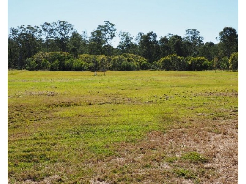 98 Dunford Road East, Grahams Creek QLD 4650