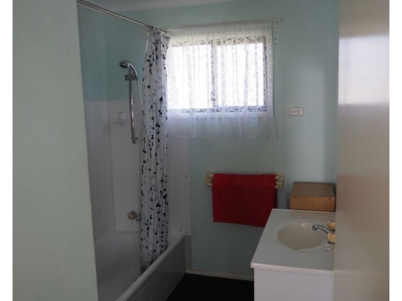 108 Dunford Road East, Grahams Creek QLD 4650