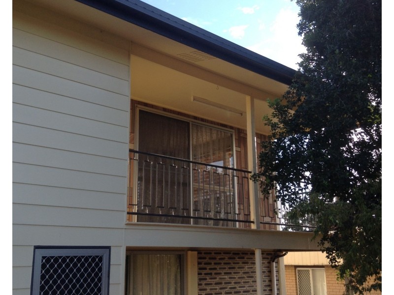 21 Hillcrest Avenue, Maryborough QLD 4650