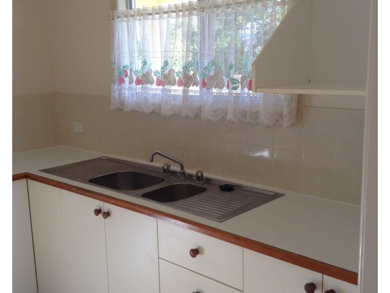 21 Hillcrest Avenue, Maryborough QLD 4650