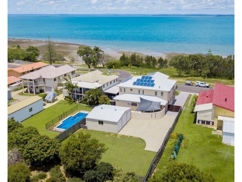 101 Esplanade, Point Vernon QLD 4655