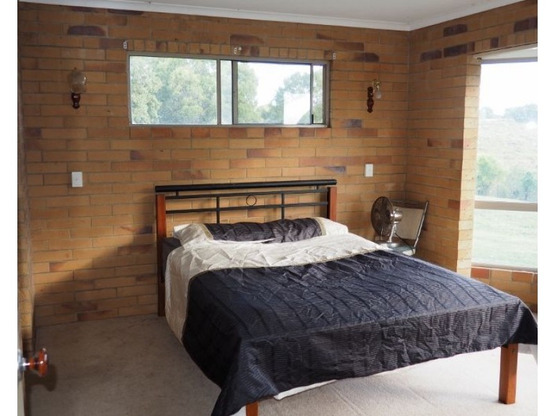 74 Berthelsen Road, Yerra QLD 4650