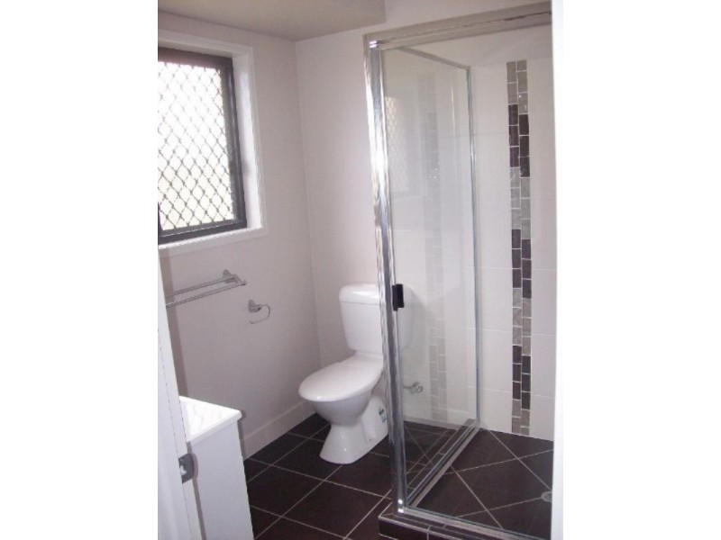 44 Cardigan Street, Granville QLD 4650