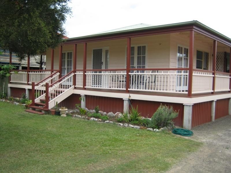 5 Wolseley Street, Granville QLD 4650