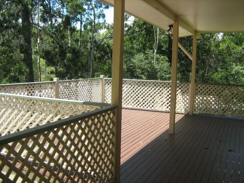 1 Kingfisher Parade, Toogoom QLD 4655