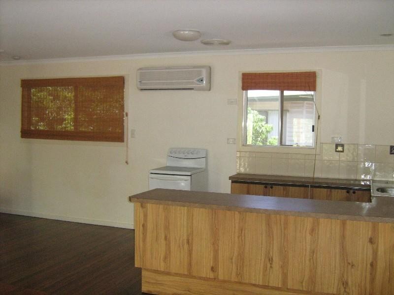 1 Kingfisher Parade, Toogoom QLD 4655