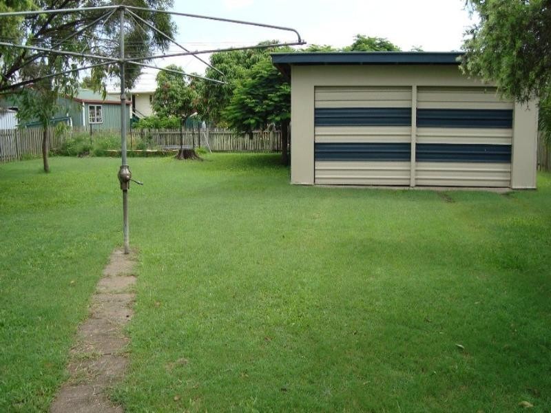 24 Pearson Street, Granville QLD 4650
