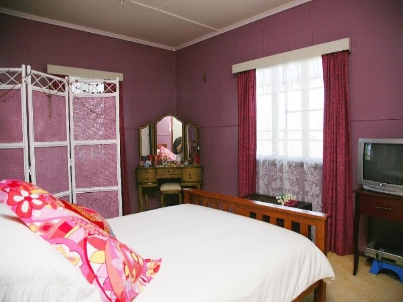 3 Searle Street, Maryborough QLD 4650