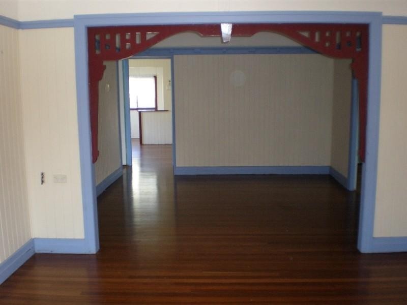 8 Aberdeen Avenue, Maryborough QLD 4650