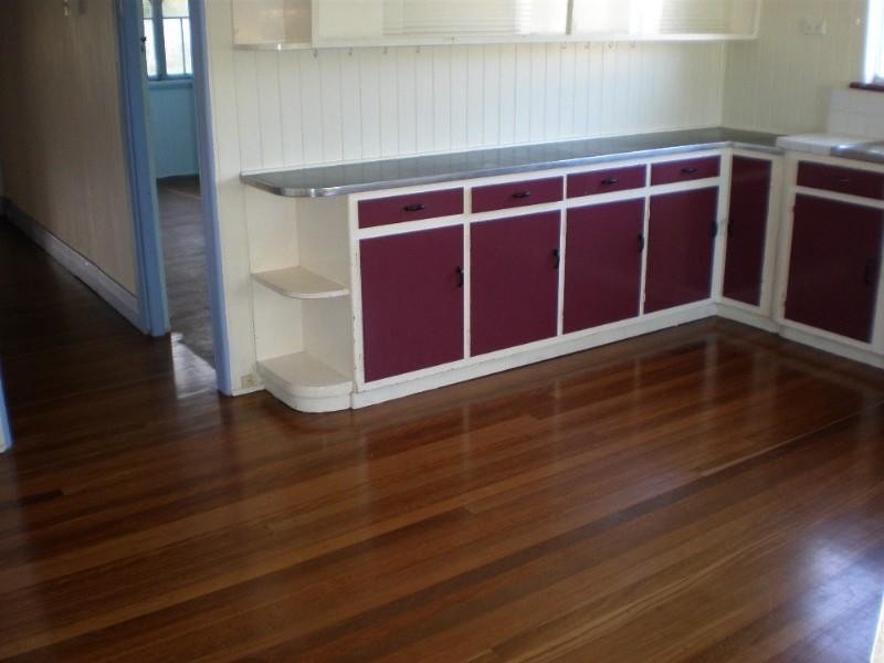 8 Aberdeen Avenue, Maryborough QLD 4650