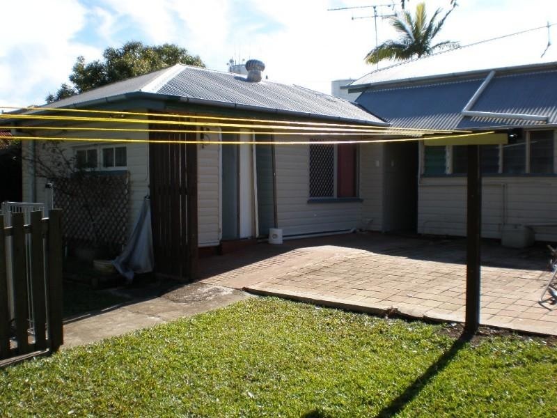 8 Aberdeen Avenue, Maryborough QLD 4650