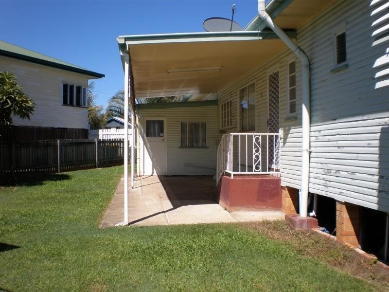35 Aberdeen Avenue, Maryborough QLD 4650