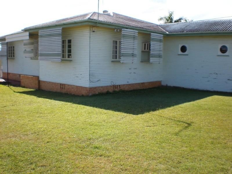35 Aberdeen Avenue, Maryborough QLD 4650