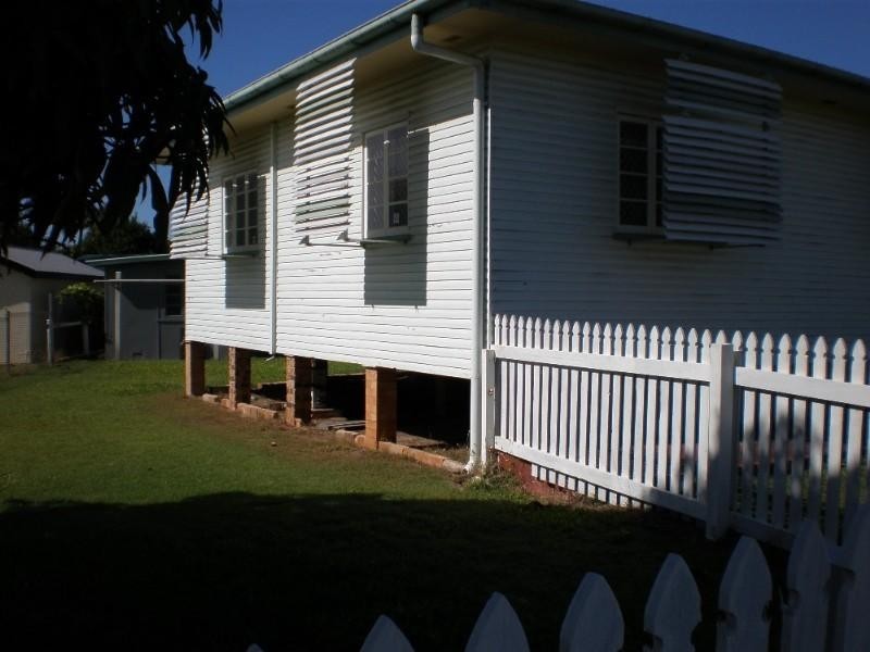 35 Aberdeen Avenue, Maryborough QLD 4650